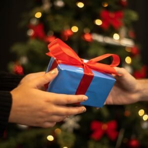 giving_a_christmas_gift